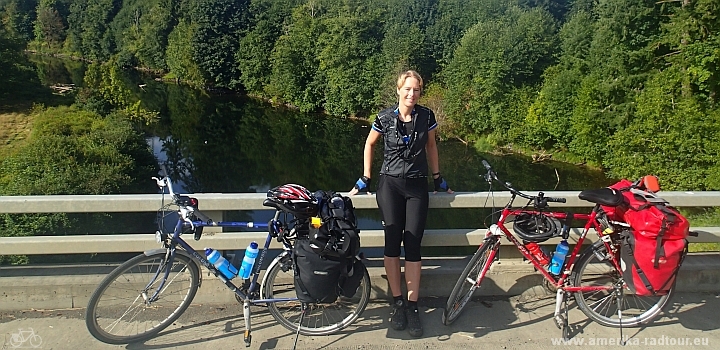 Elma - Castle Rock en bicicleta. un paseo en bicicleta en la costa del Pacífico Vancouver - San Francisco