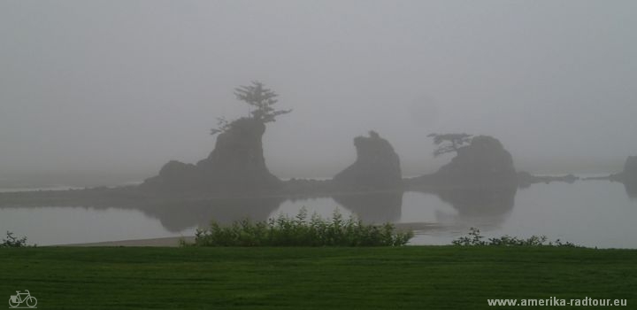 Mit dem Fahrrad auf dem Oregon Coast Highway nach Süden.