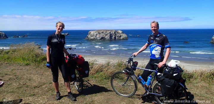 Mit dem Fahrrad auf dem Oregon Coast Highway.