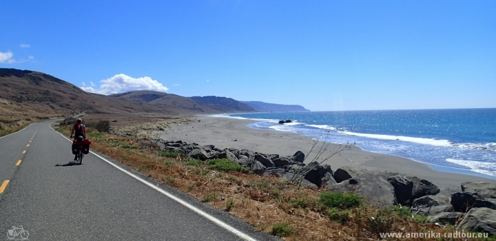 Mit dem Fahrrad von Ferndale nach Petrolie entlang der Lost Coast