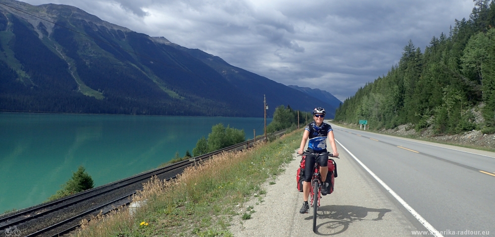 Mit dem Fahrrad von Tete Jaune Cache nach Jasper. Radtour über den Yellowhead Highway.