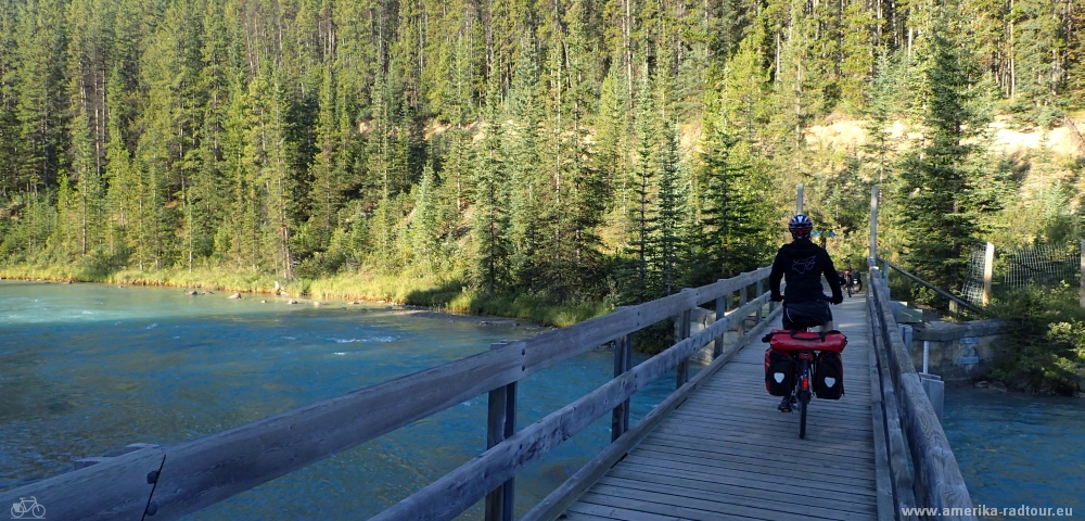 Mit dem Fahrrad von Lake Louise nach Golden. Radtour über den Trans Canada Highway.