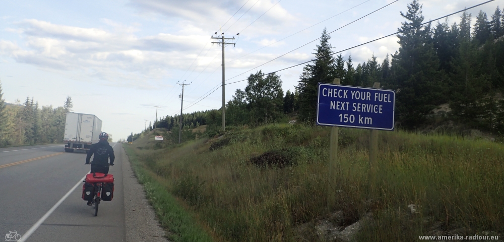 Mit dem Fahrrad von Golden nach Rogers. Radtour über den Trans Canada Highway.