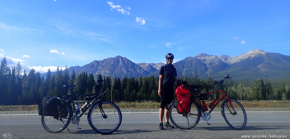 Cycling from Golden to Rogers. Trans Canada Highway by bicycle.