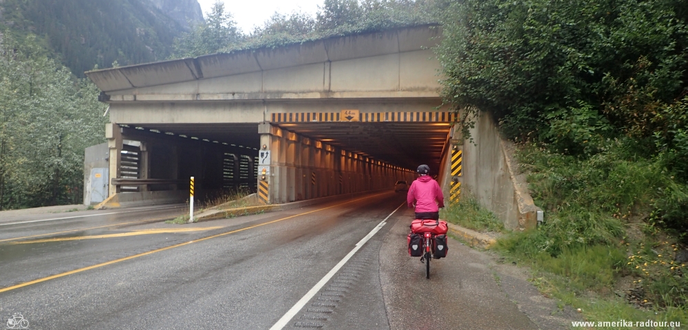 Cycling from Rogers to Revelstoke. Trans Canada Highway by bicycle.