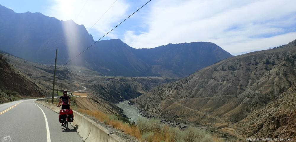 Mit dem Fahrrad von Cache Creek nach Lillooet. Radtour über den Highway99.