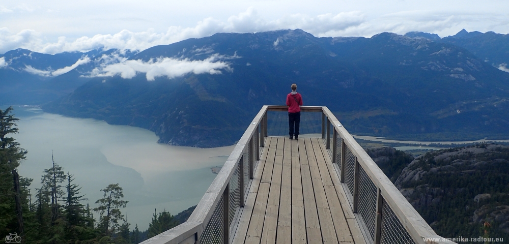 Cycling from Whistler to Squamish. Sea to Sky Highway / Highway99 by bicycle.