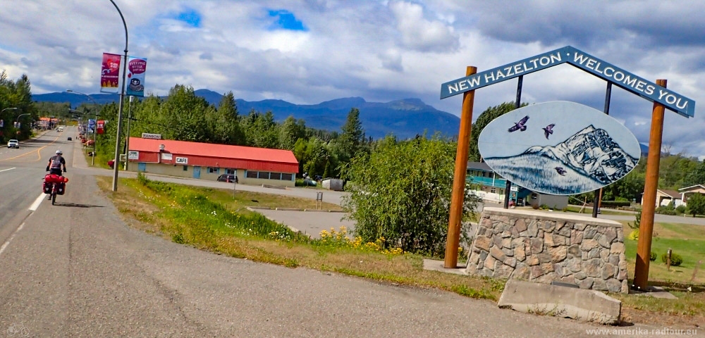 Mit dem Fahrrad von Smithers nach Whitehorse. Radtour über den Yellowhead Highway und Cassiar Highway. New Hazelton.