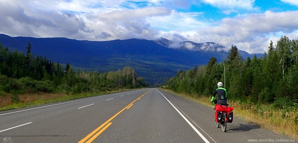 Mit dem Fahrrad von Smithers nach Whitehorse. Radtour über den Yellowhead Highway und Cassiar Highway. Etappe New Hazelton - Terrace. 