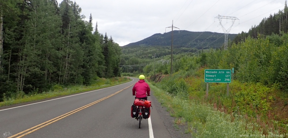 Mit dem Fahrrad von Smithers nach Whitehorse. Radtour über den Yellowhead Highway und Cassiar Highway. Etappe Smithers - New Hazelton. Old Skeena Bridge. 