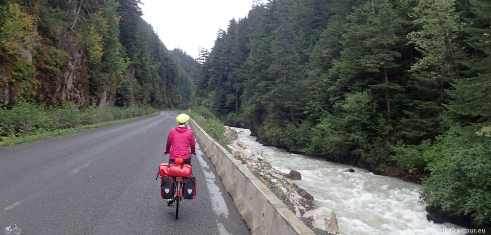 Mit dem Fahrrad von Smithers nach Whitehorse. Radtour über den Yellowhead Highway und Cassiar Highway. Etappe New Hazelton - Terrace 