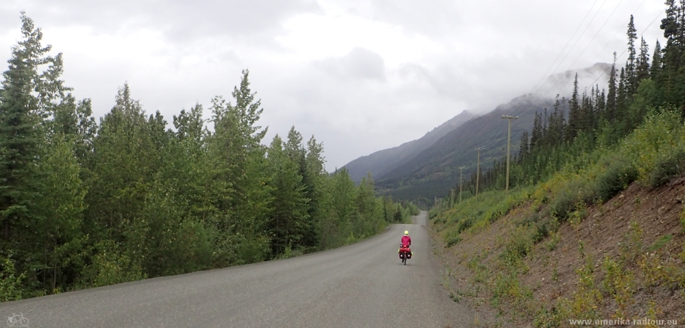 Mit dem Fahrrad über den Cassiar Highway, Etappe Kinaskan Lake - Red Goat Lodge. 