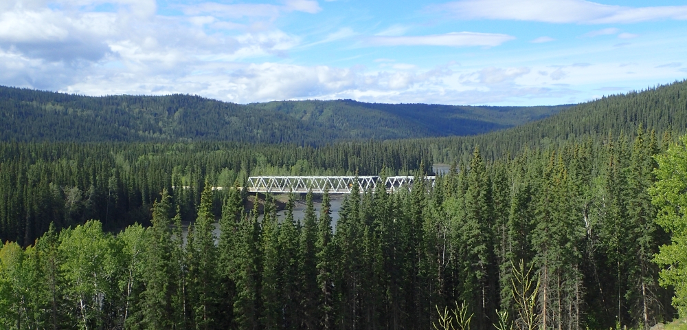 Radtour über den Cassiar Highway: Mit dem Fahrrad von der Red Goat Lodge nach Dease Lake. 