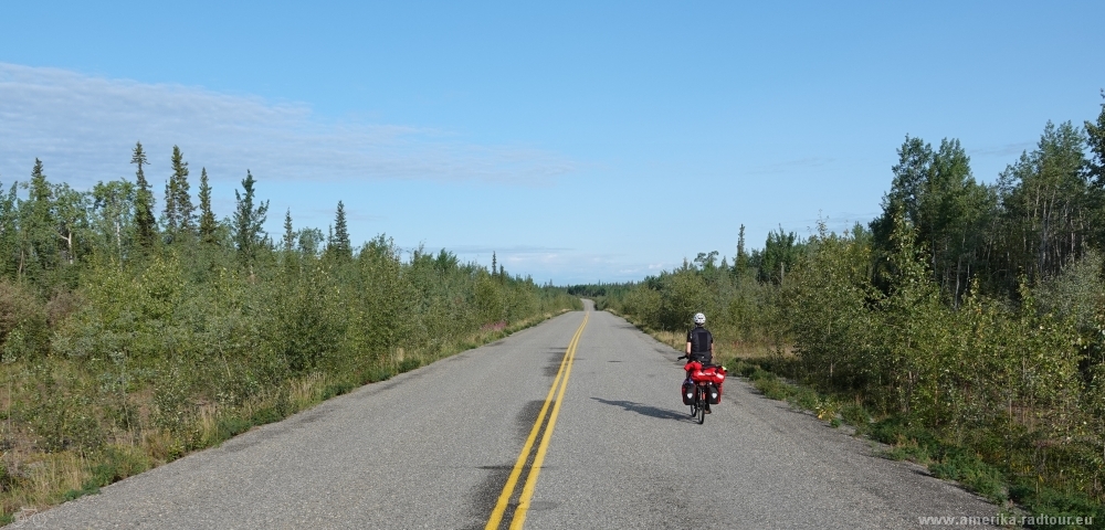 Mit dem Fahrad von Whitehorse nach Anchorage. Camping Pelly Crossing