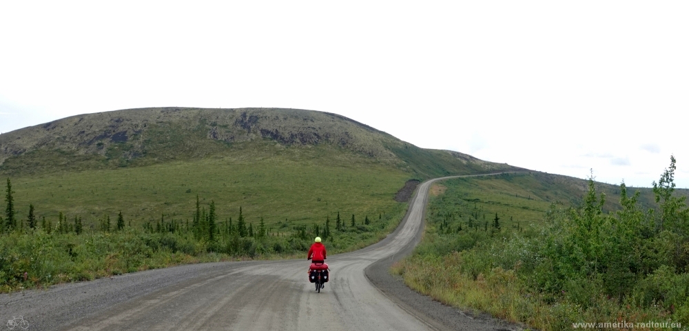 Mit dem Fahrrad von Whitehorse über Dawson City nach Anchorage, Top of the world Highway.  