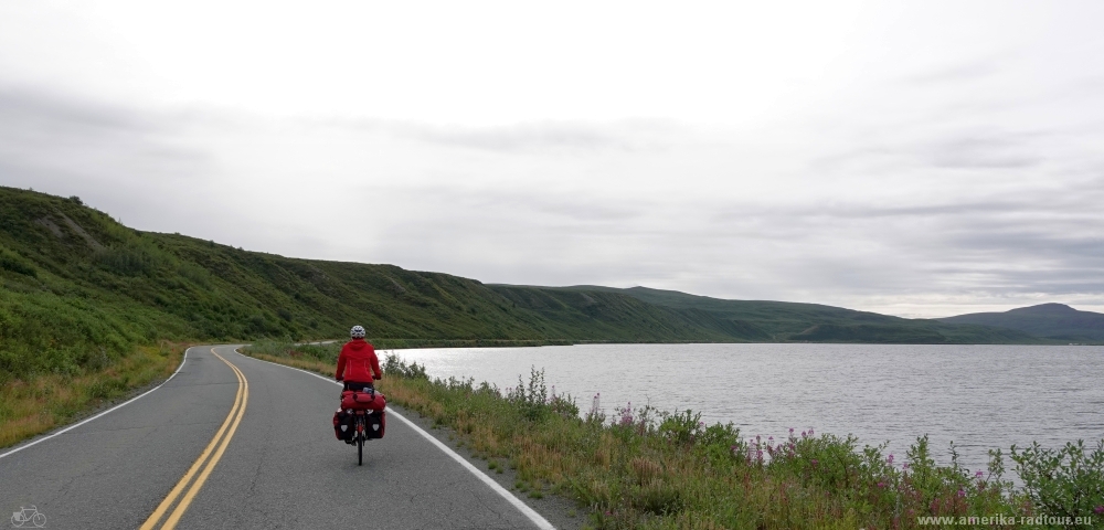 Cycling Richardson Highway southbound.  