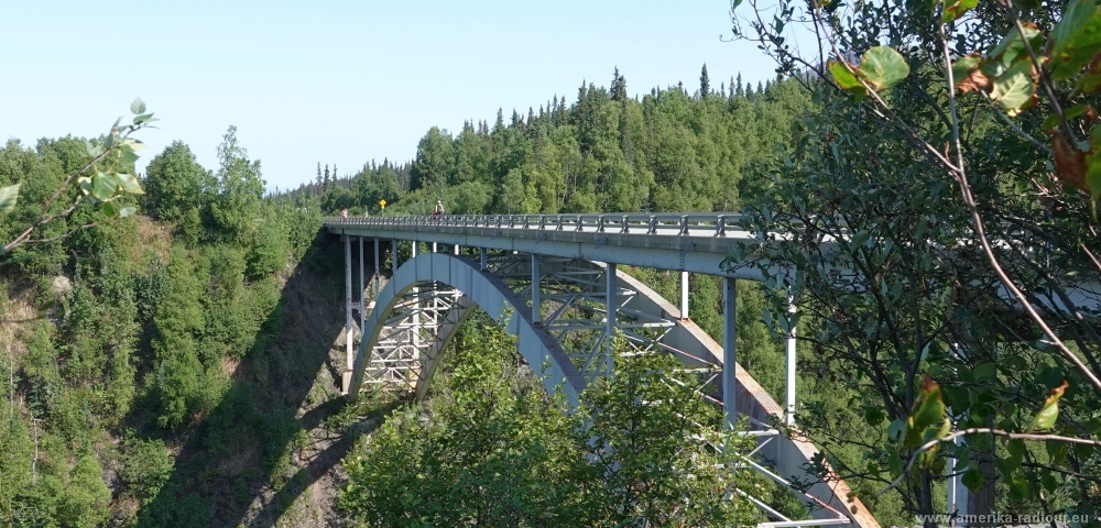 Cycling Parks Highway southbound to Anchorage.  