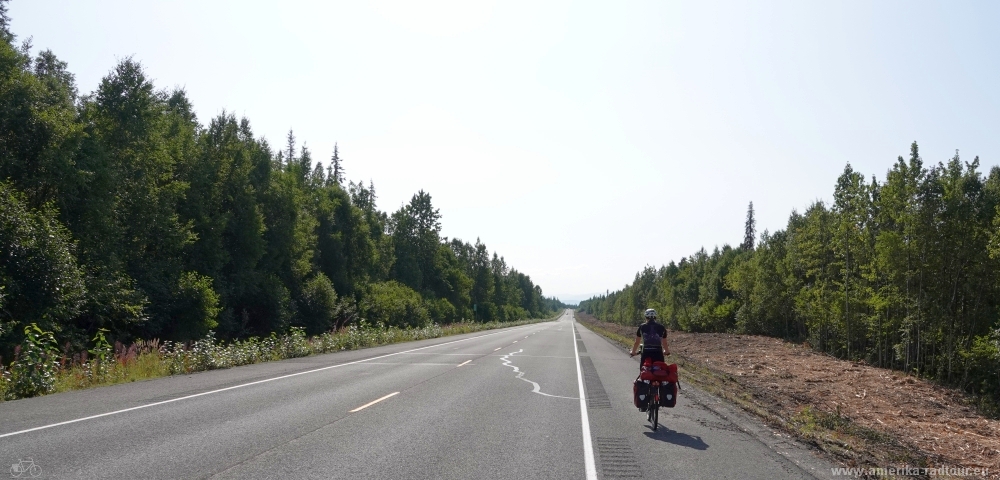 Cycling Parks Highway. 