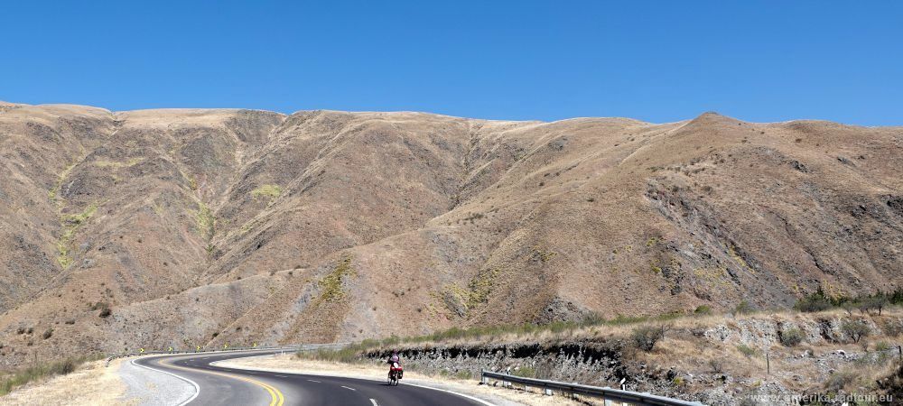 En bicicleta desde Salta a Purmamarca.   