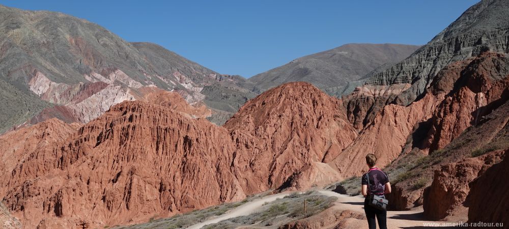 Ciclismo argentina: de Salta a Purmamarca.   