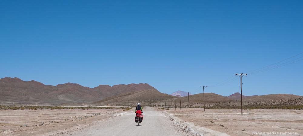 Mit dem Fahrrad über den nördlichen Teil der Ruta 40 von Susques über Huancar nach Pastos Chicos. 