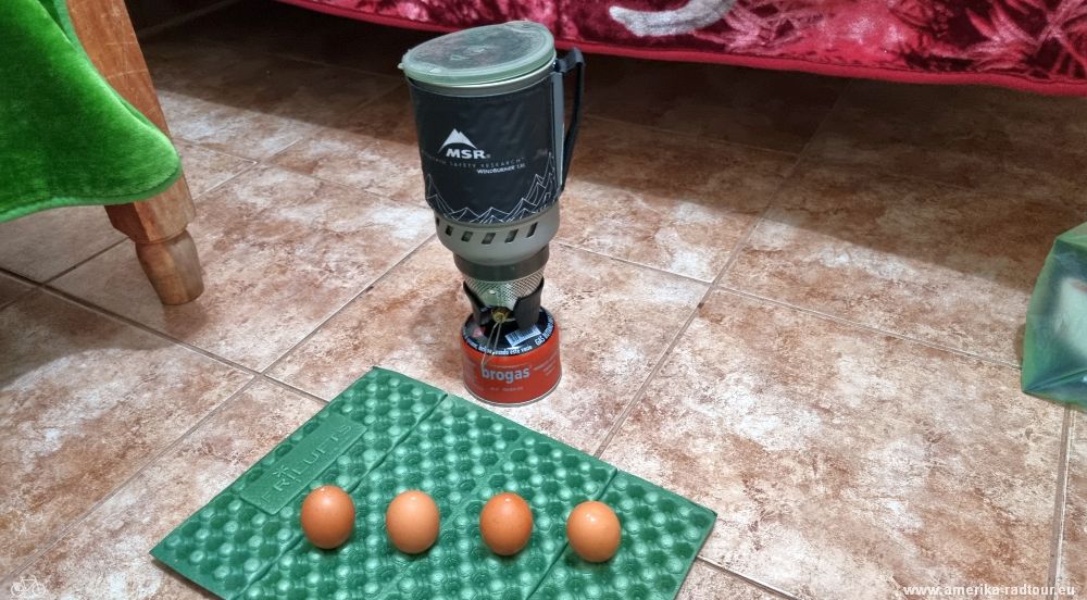 How long are eggs supposed to boil on 4000m above sealevel?