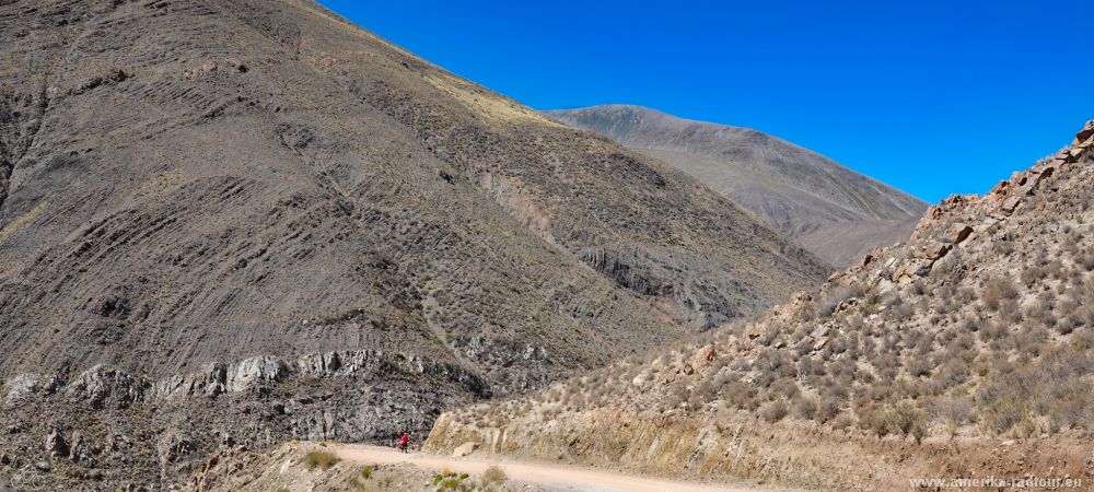 Ruta 40 by bicycle: San Antonio de loas Cobres to La Poma    